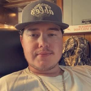 Meet your Posher, Ethan